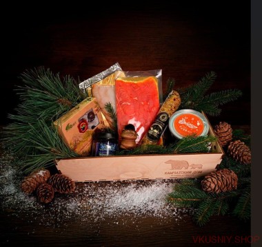 Камчатский подарочный набор &quot;Пятый&quot; — Интернет-магазин доставки продуктов и воды ВКУСНЫЙ