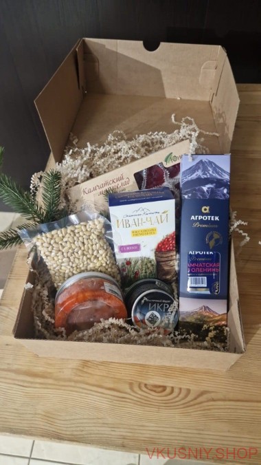 Камчатский подарочный набор &quot;Второй&quot; — Интернет-магазин доставки продуктов и воды ВКУСНЫЙ